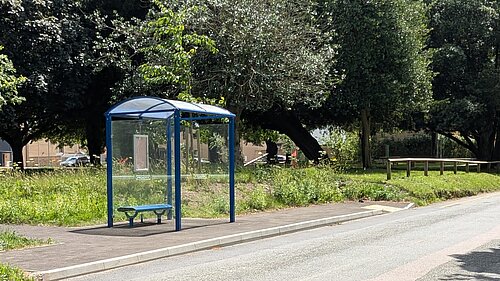 Bus shelter