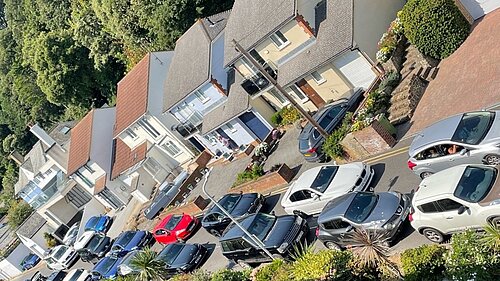 Cars jammed / traffic jam in Radnor Cliff