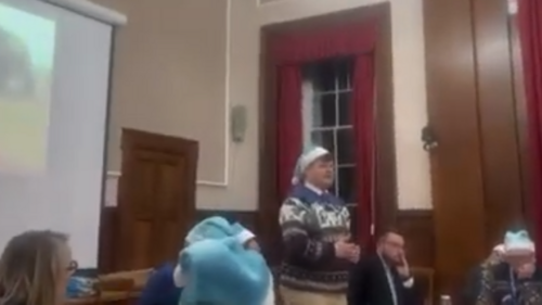 Maxwell Harrison introducing Michael Hadwen at KCC Reform Meeting on 17th December as their new Political Assistant